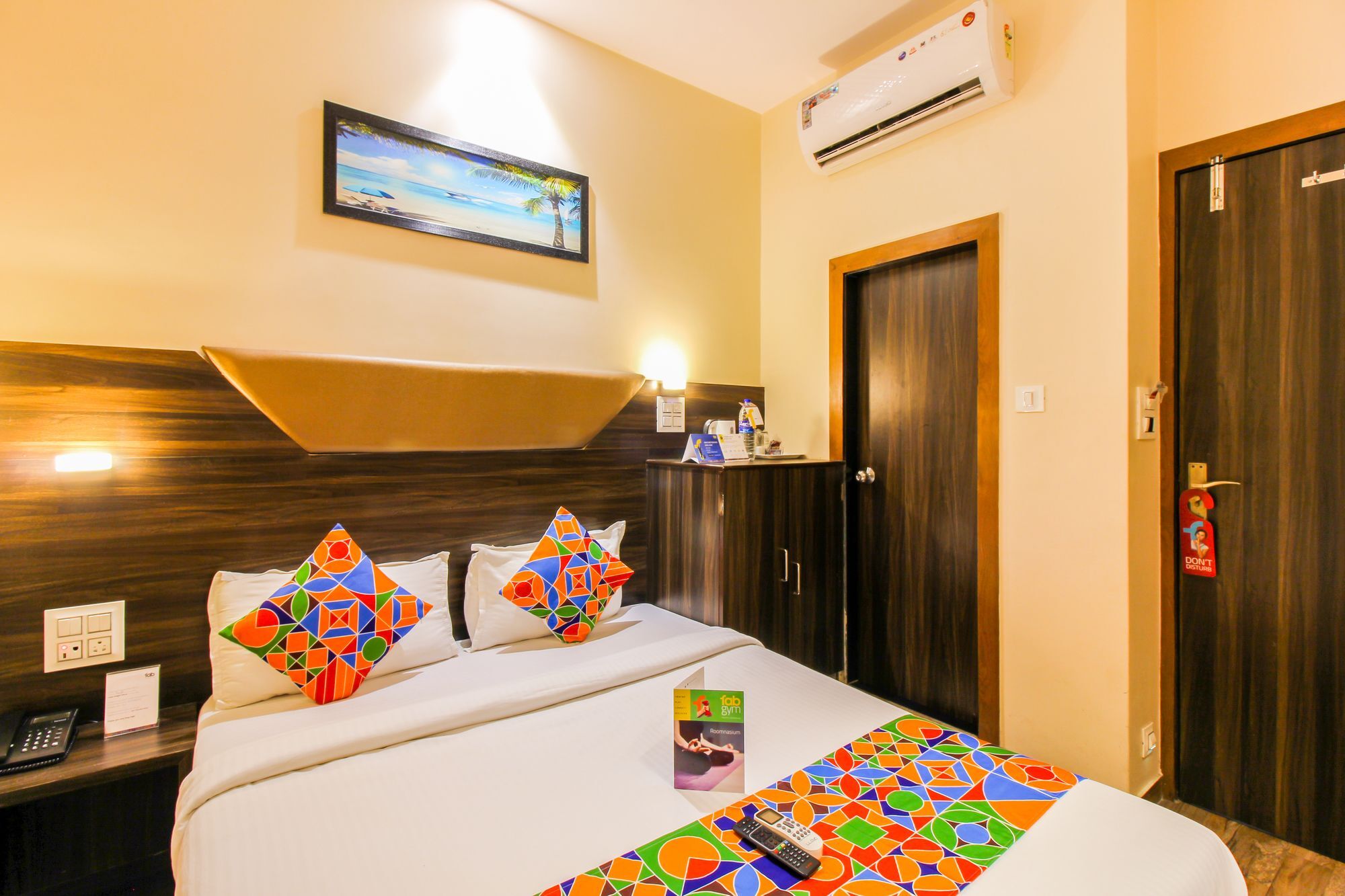 Hotel Horizon Мумбаї Екстер'єр фото